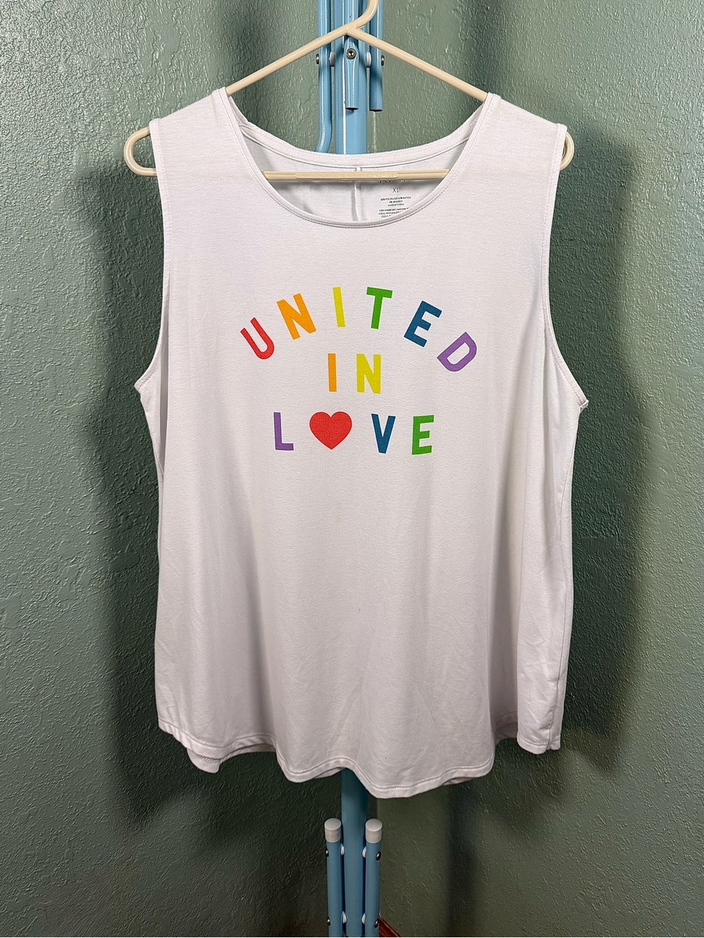 Apt. 9 White Tank Top with Black Printed Care Label